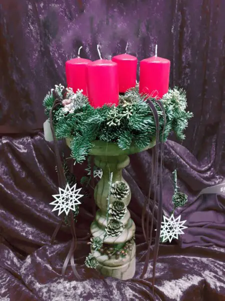Kleiner Adventskranz Auf Holzständer