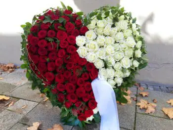 Rosenherz in rot weiß
